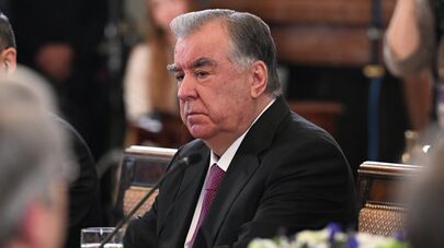  Эмомали Рахмон принял участие в рабочем ужине в рамках второго саммита Центральная Азия – США 