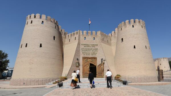 Худжандская крепость в городе Худжанд.  - Sputnik Тоҷикистон