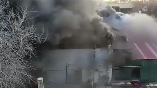 На территории детского дома в Алматы произошел пожар - Sputnik Таджикистан