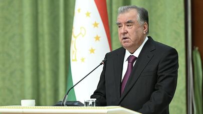 Эмомали Рахмон принял верительные грамоты группы новых послов иностранных государств.