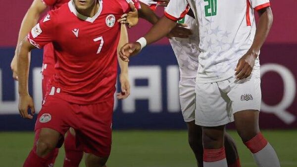 Мунтахаби наврасони Тоҷикистон аз дастаи Буркина-Фасо шикаст хурда ҳунарнамоиро дар Ҷоми Ҷаҳон-2025 ба анҷом расонданд - Sputnik Тоҷикистон