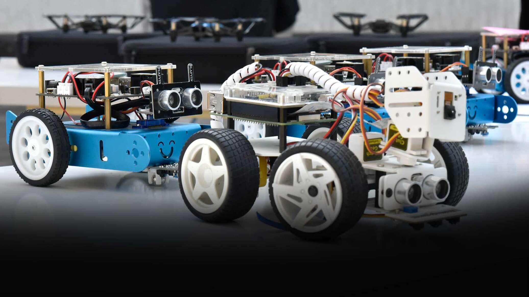 "Россия с вами": в Таджикистане презентуют возможности в инженерии - видео