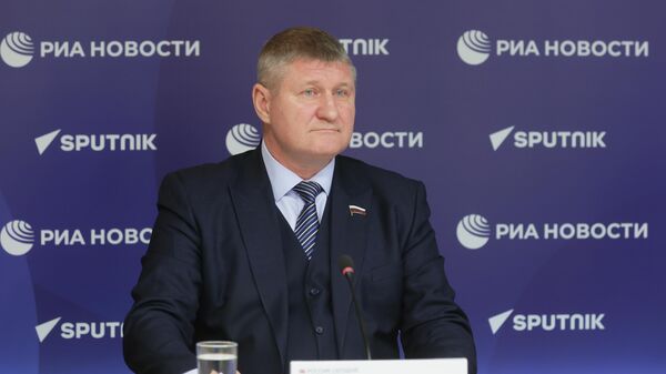Член Комитета Государственной Думы Российской Федерации по безопасности и противодействию коррупции Михаил Шеремет  - Sputnik Тоҷикистон