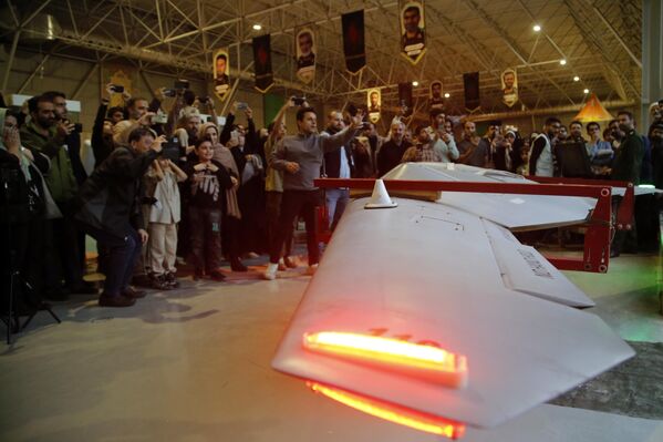 Ҳамаи силоҳҳое, ки дар намоишгоҳ пешниҳод шудаанд, дастовардҳои панҷ ё шаш соли пешро нишон медиҳанд. Ҳамаи силоҳҳое, ки дар намоишгоҳ пешниҳод шудаанд, дастовардҳои панҷ ё шаш соли пешро нишон медиҳанд. - Sputnik Тоҷикистон