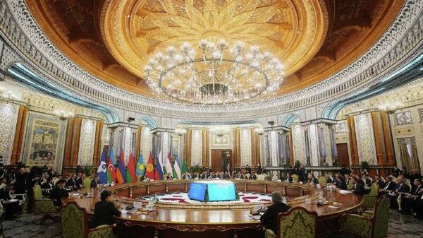 Огромное эстетическое наслаждение: Валентина Матвиенко отметила красоту Кохи Навруз - Sputnik Таджикистан