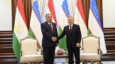 Президент Таджикистана Эмомали Рахмон встретился с президентом Узбекистана Шавкатом Мирзиёевым