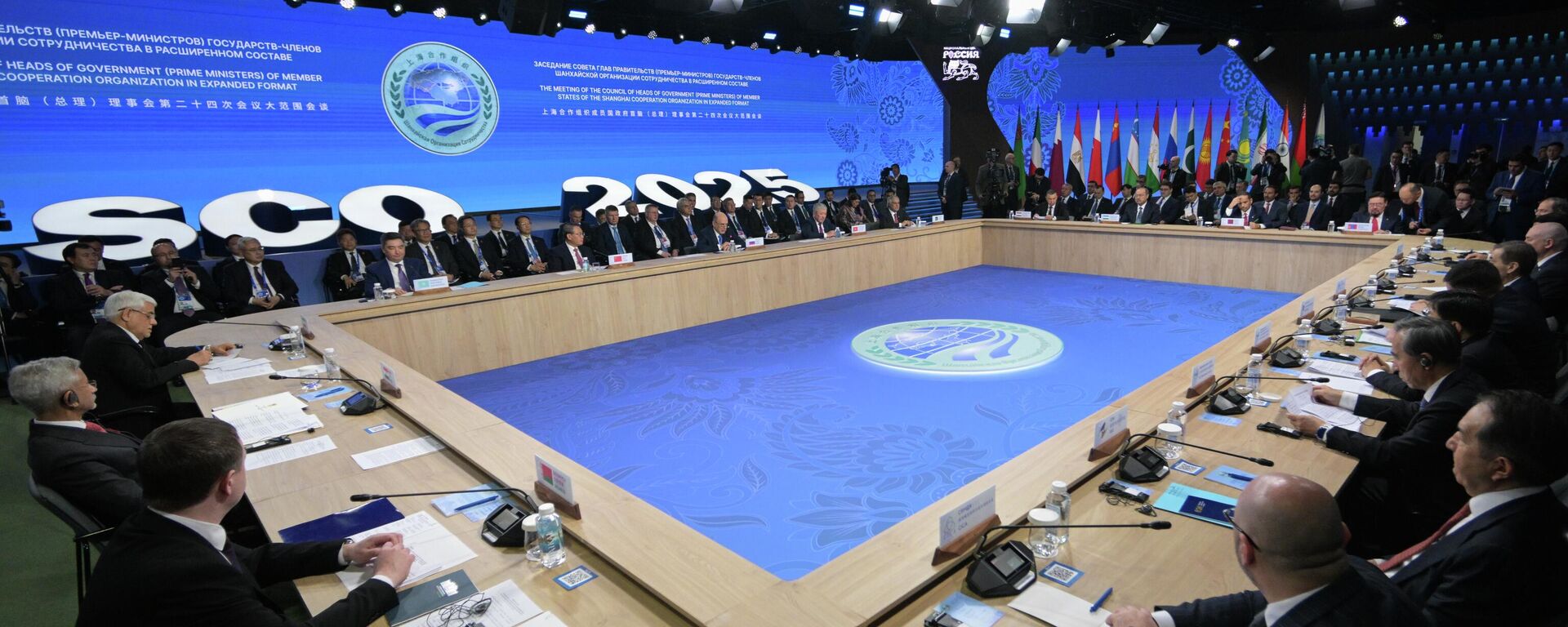 Заседание Совета глав правительств государств – членов ШОС  - Sputnik Тоҷикистон, 1920, 18.11.2025