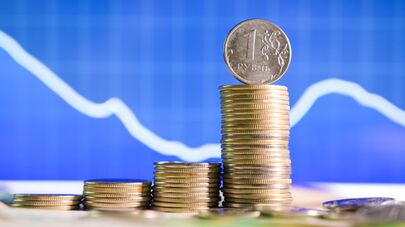 Монеты номиналом один рубль.