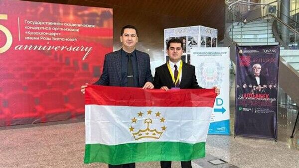 Таджикский врач победил в финале международного конкурса 100 идей для СНГ в Казахстане - Sputnik Таджикистан