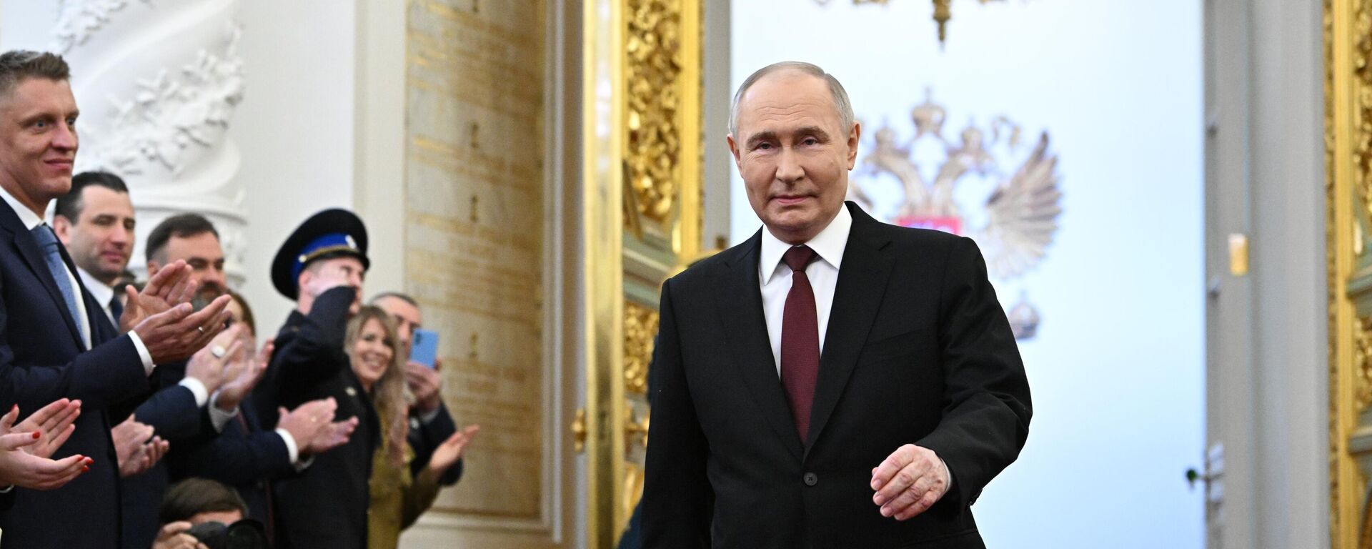 Президент РФ Владимир Путин - Sputnik Таджикистан, 1920, 23.11.2025