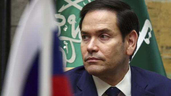 Государственный секретарь США Марко Рубио на переговорах США и РФ в Эр-Рияде, Саудовская Аравия - Sputnik Таджикистан