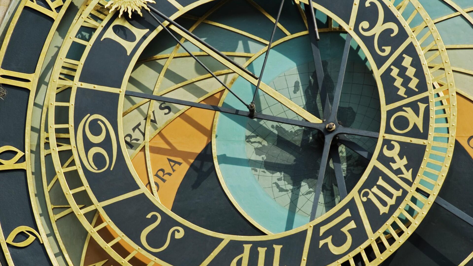Пражские астрономические часы Пражские астрономические часы - Sputnik Таджикистан, 1920, 26.11.2025