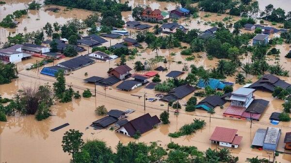 Наводнение в Таиланде унесло жизни 13 человек - Sputnik Таджикистан