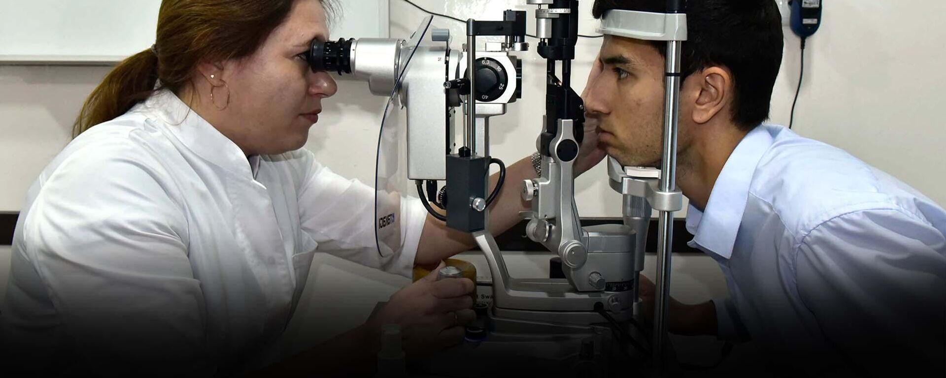 Табибони рус дар доираи барномаи байналмилалии Рисолати сулҳ ба Тоҷикистон омаданд - Sputnik Тоҷикистон, 1920, 26.11.2025