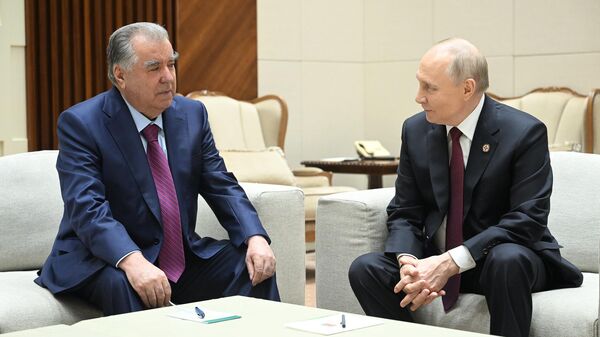 Встреча Эмомали Рахмона с Владимиром Путиным - Sputnik Таджикистан
