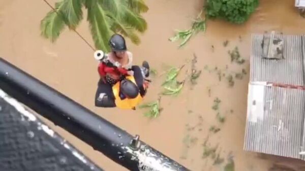 Число жертв наводнений в Юго-Восточной Азии превысило 300 человек - Sputnik Таджикистан