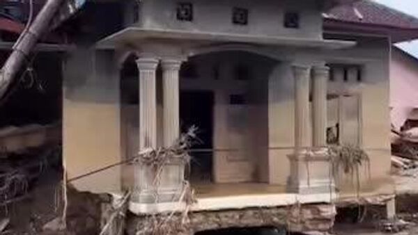 Число жертв наводнений в Юго-Восточной Азии превысило тысячу человек - Sputnik Таджикистан