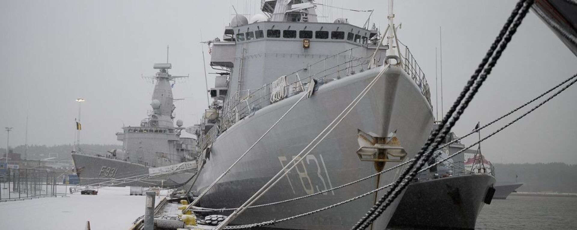 Корабли НАТО в порту Котки, прибывшие на учения Freezing Winds - Sputnik Таджикистан, 1920, 03.12.2025