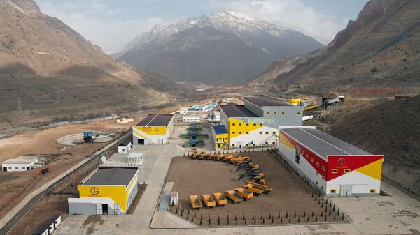 Горнодобывающая промышленность Таджикистана  - Sputnik Таджикистан
