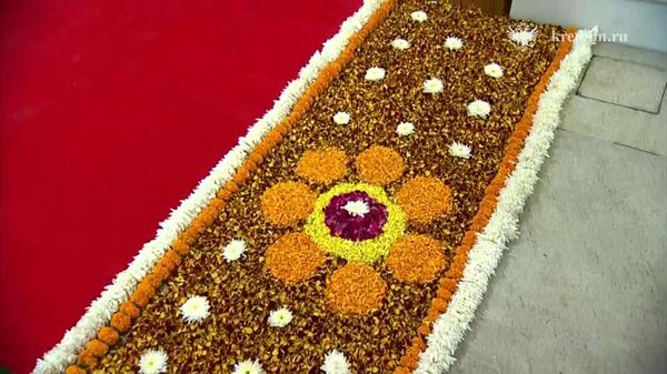 Путин ва Модӣ мулоқоти ғайрирасмиро дар қароргоҳи сарвазири Ҳиндустон оғоз карданд - Sputnik Тоҷикистон