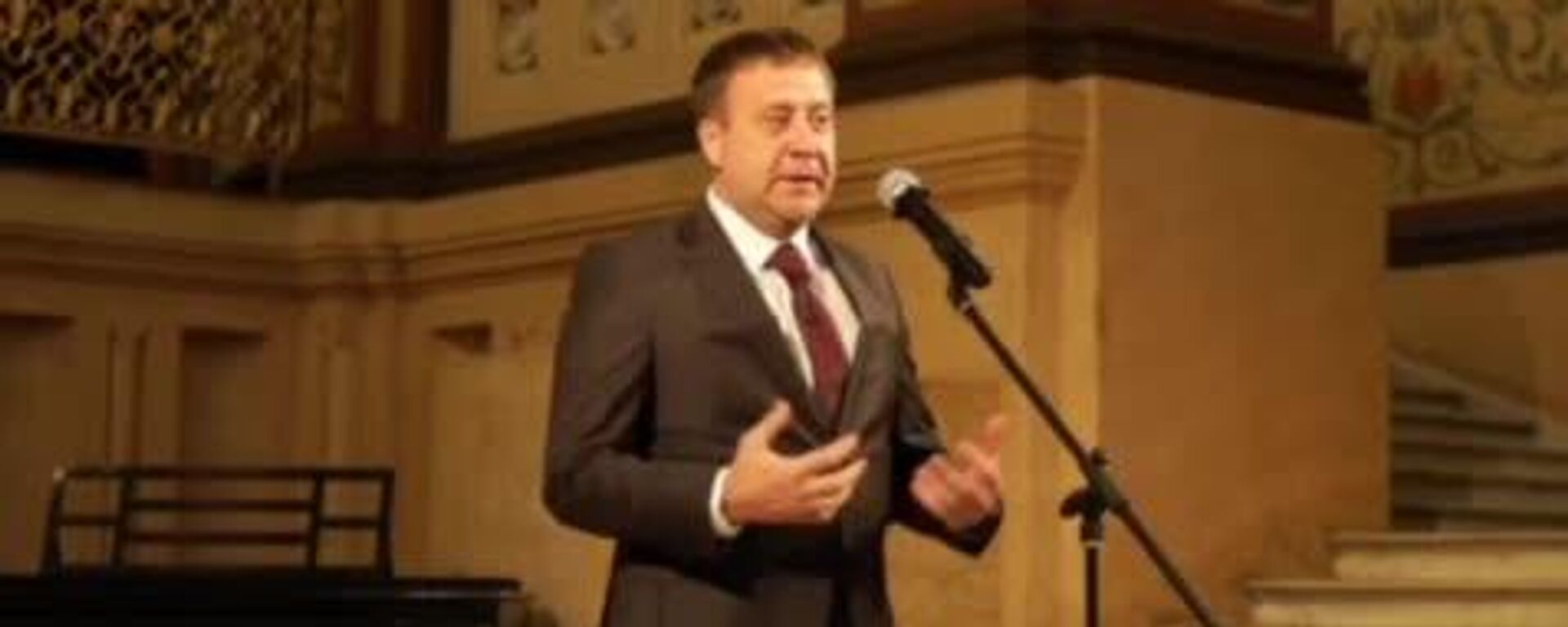 Омӯзгорони тоҷик дар озмуни Беҳтарин мактаби русӣ дар хориҷа ғолиб омаданд - Sputnik Тоҷикистон, 1920, 06.12.2025