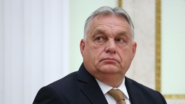 Премьер-министр Венгрии Виктор Орбан - Sputnik Тоҷикистон