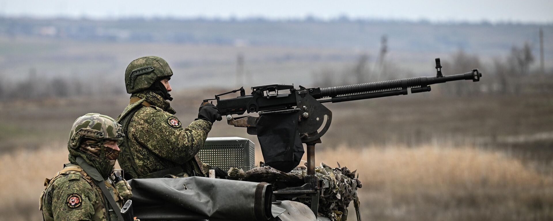 Боевое слаживание военнослужащих 123-й мотострелковой бригады группировки Юг - Sputnik Таджикистан, 1920, 10.12.2025