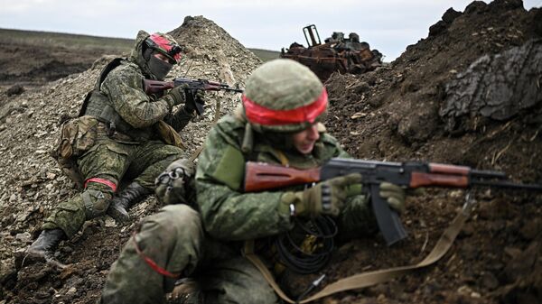 Боевое слаживание военнослужащих 123-й мотострелковой бригады группировки Юг - Sputnik Таджикистан