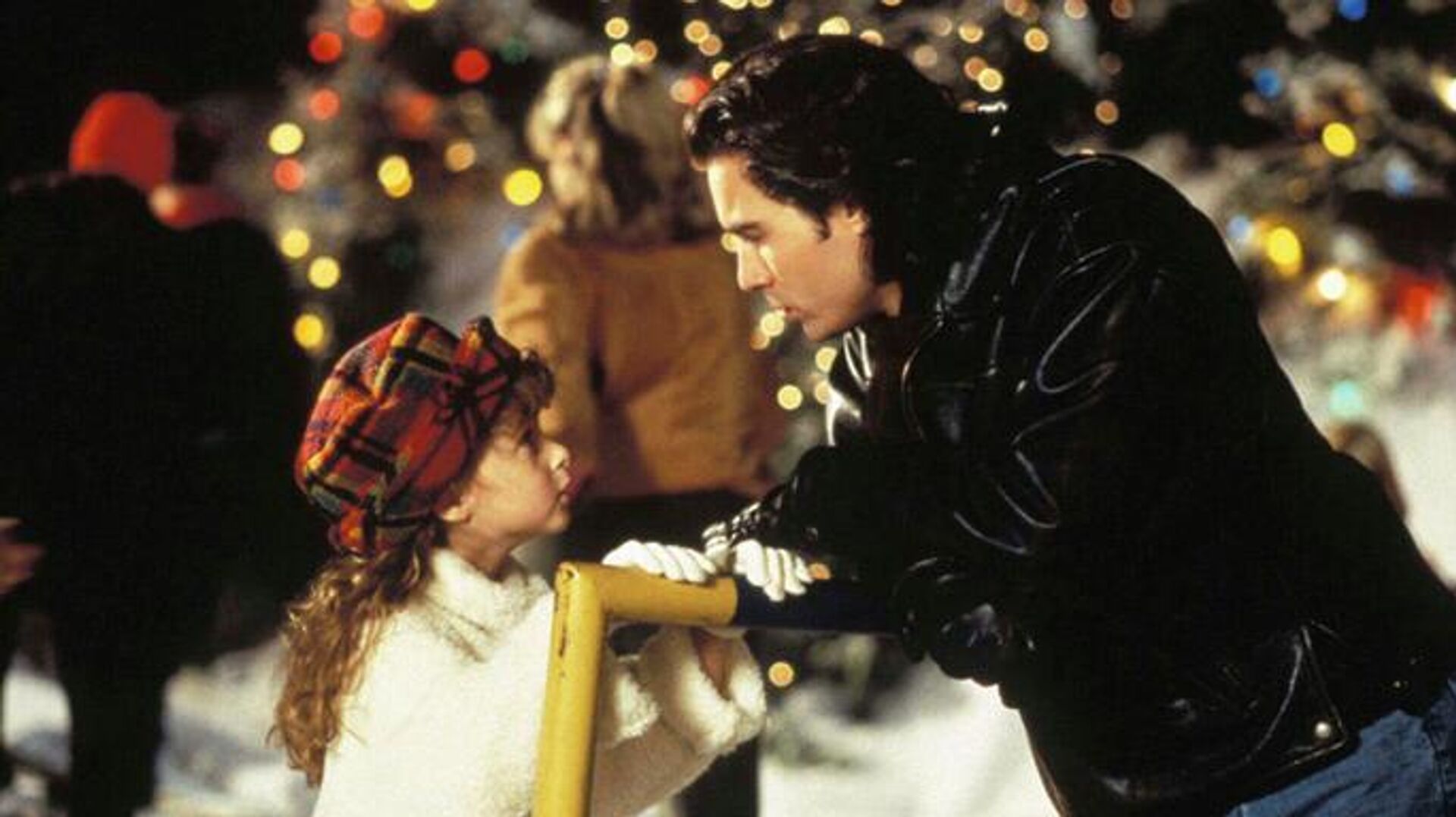 Кадр из фильма Семья напрокат, 1997 год - Sputnik Таджикистан, 1920, 10.12.2025