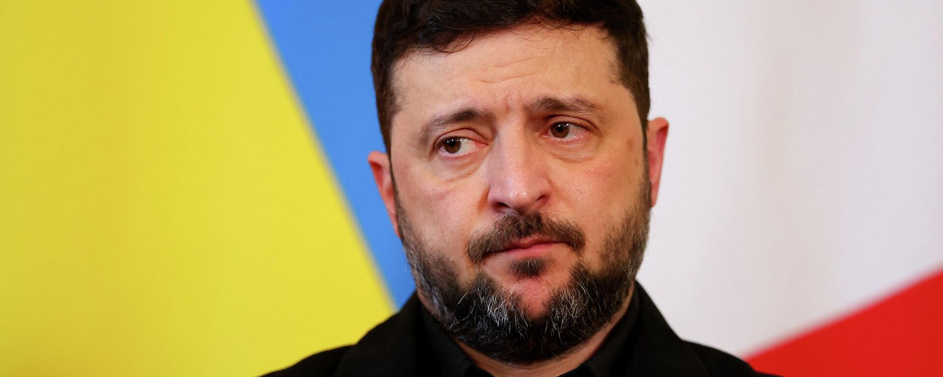 Владимир Зеленский. Архивное фото - Sputnik Таджикистан, 1920, 10.12.2025