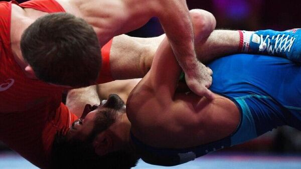 Дар Душанбе Қаҳрамонии ҷумҳурӣ оид ба куштии тарзи озод ва юнону румӣ доир мешавад - Sputnik Тоҷикистон