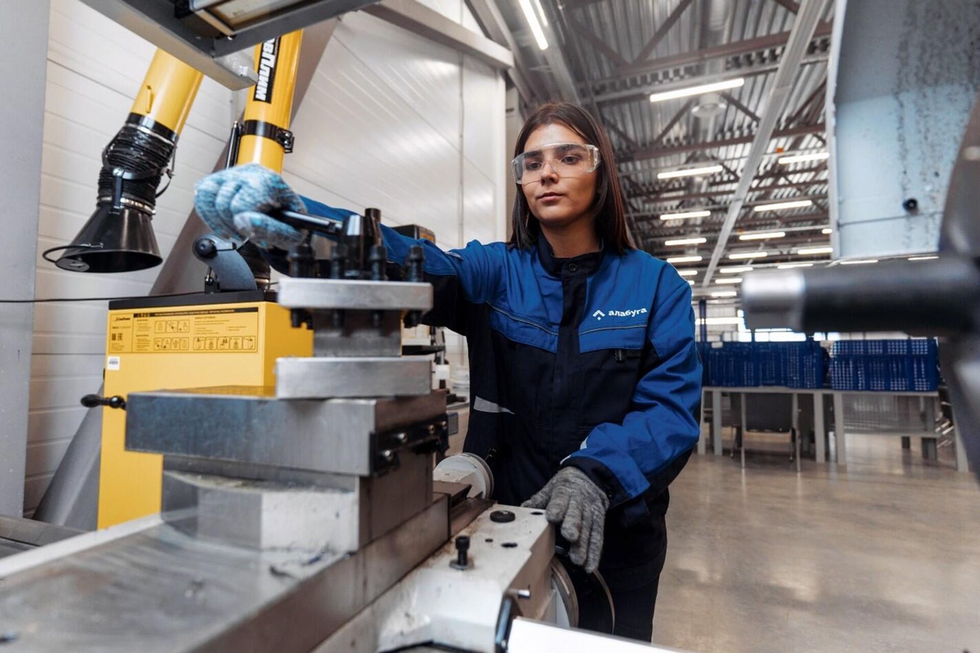 Международная программа Алабуга Старт - Sputnik Таджикистан, 1920, 10.12.2025