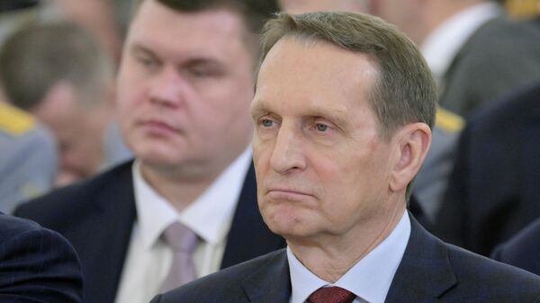 Директор Службы внешней разведки РФ Сергей Нарышкин на торжественном мероприятии по случаю празднования Дня Героев Отечества.  - Sputnik Тоҷикистон