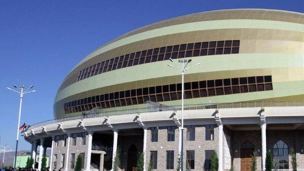 Ҳукумати Тоҷикистон бори дигар талош мекунад, ки чойхонаи миллии Харбуза-ро ба фурӯш гузорад - Sputnik Тоҷикистон