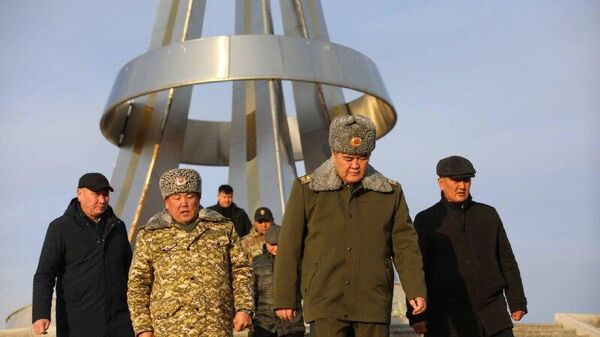 Порядка 80% участка границы Таджикистана и Кыргызстана оборудовали проволокой - Sputnik Таджикистан