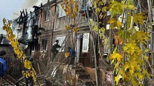 Власти уточнили обстоятельства пожара в жилом доме на ул - Sputnik Таджикистан