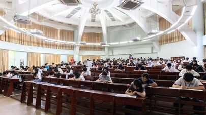 Команда Таджикистана завоевала 51 медаль на международной математической олимпиаде AMC–2025