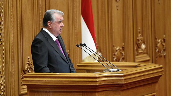 Послание Эмомали Рахмона парламенту Таджикистана  - Sputnik Таджикистан