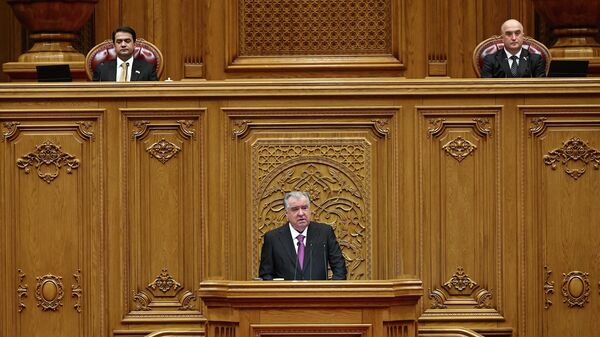 Послание Эмомали Рахмона парламенту Таджикистана  - Sputnik Тоҷикистон