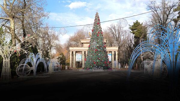 Душанбе ба таҷлили иди асосии зимистон омодагӣ мебинад - Sputnik Тоҷикистон