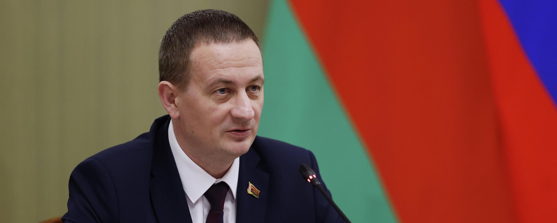 Премьер-министр Республики Беларусь Александр Турчин - Sputnik Тоҷикистон, 1920, 19.12.2025