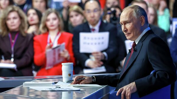 Итоги года с Владимиром Путиным - Sputnik Тоҷикистон