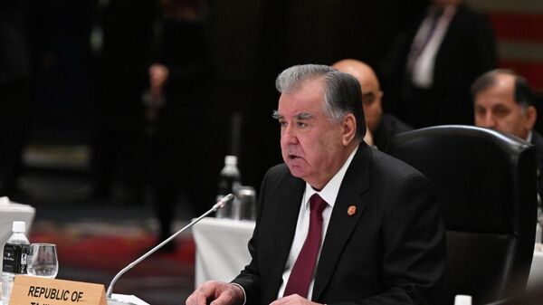 Президент Таджикистана Эмомали Рахмон  - Sputnik Таджикистан