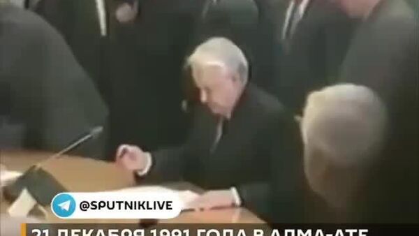 В этот день в 1991 году в Алма-Ате появилось СНГ - Sputnik Таджикистан