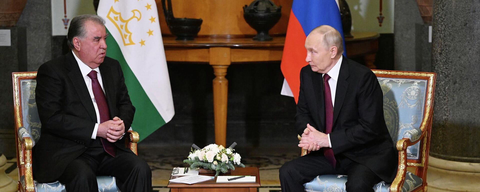 Неформальный саммит СНГ в Санкт-Петербурге - Sputnik Тоҷикистон, 1920, 22.12.2025