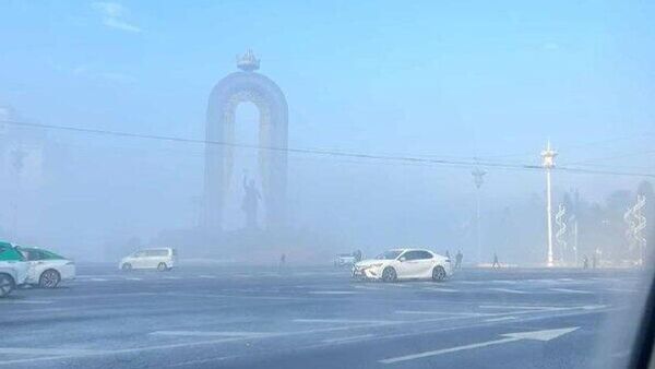 Еще кадры густого тумана в Душанбе прислали подписчики @SputnikTj - Sputnik Таджикистан