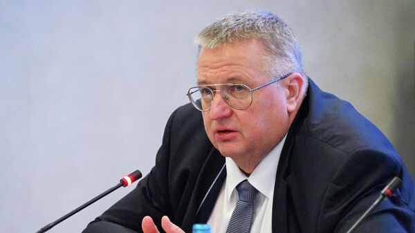 Заместитель председателя правительства РФ Алексей Оверчук - Sputnik Тоҷикистон
