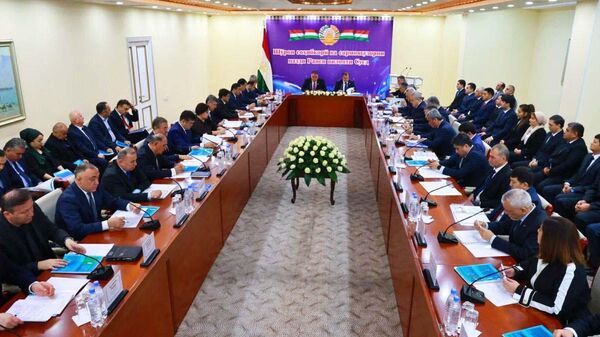 Заседание Совета по предпринимательству и инвестициям Согдийской области - Sputnik Таджикистан