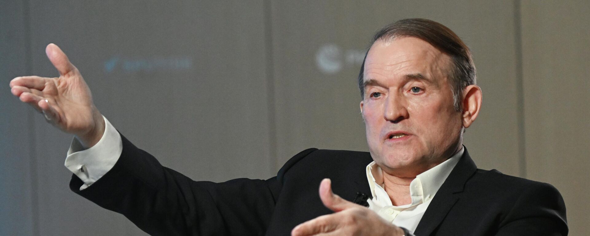 Интервью В. Медведчука агентству РИА Новости - Sputnik Тоҷикистон, 1920, 26.12.2025