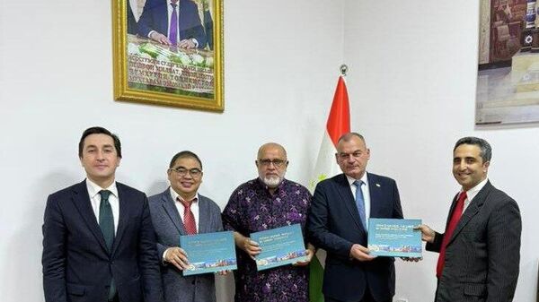 Таджикистан и Малайзия будут вместе беречь традиции - Sputnik Таджикистан